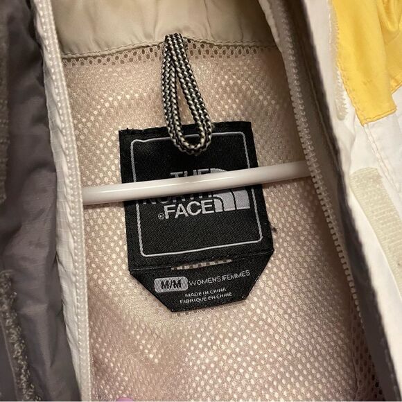 The North Face Womens White, Yellow and Gray Full Zip Rain Jacket Size Medium - Picture 3 of 7